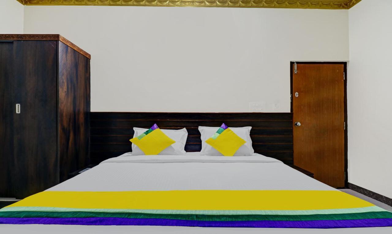 Lee Comfort Kushalnagar Ngoại thất bức ảnh